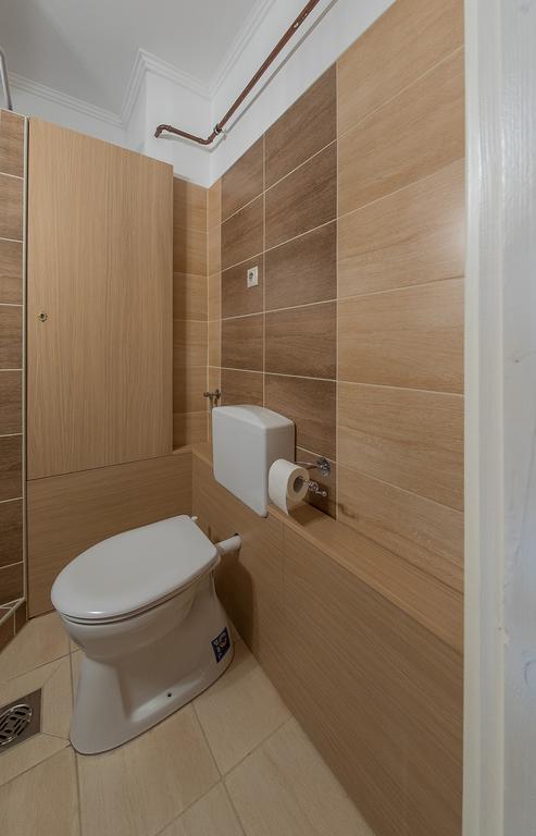 Aqua Apartman Gyula Ngoại thất bức ảnh