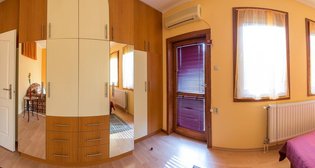 Aqua Apartman Gyula Ngoại thất bức ảnh